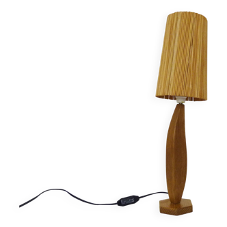 Lampe sculpturale en bois de chêne sculpté, Années 70 80