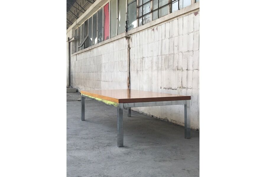 Table basse danoise en teck et acier chromé 1970s
