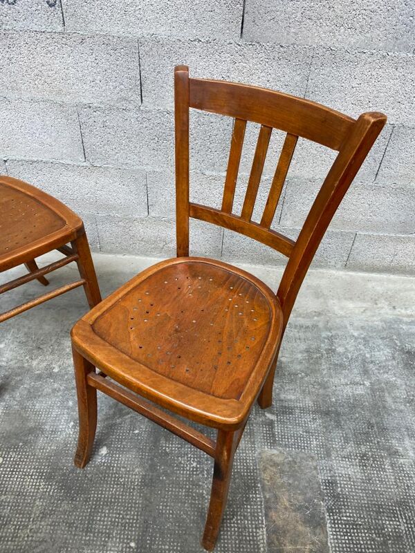 Deux chaises bistro bois courbé vintage