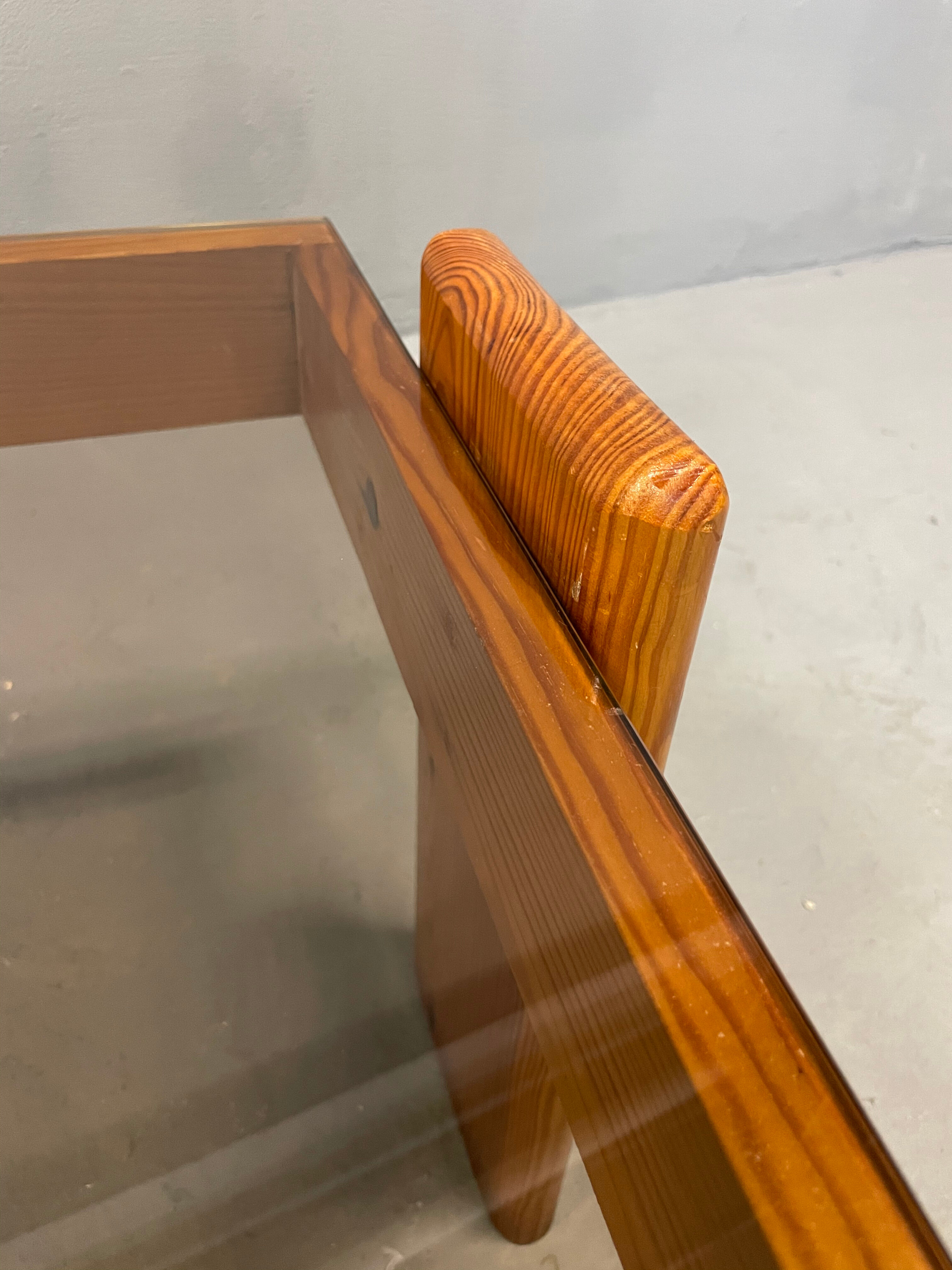 Pine coffee table & glass top