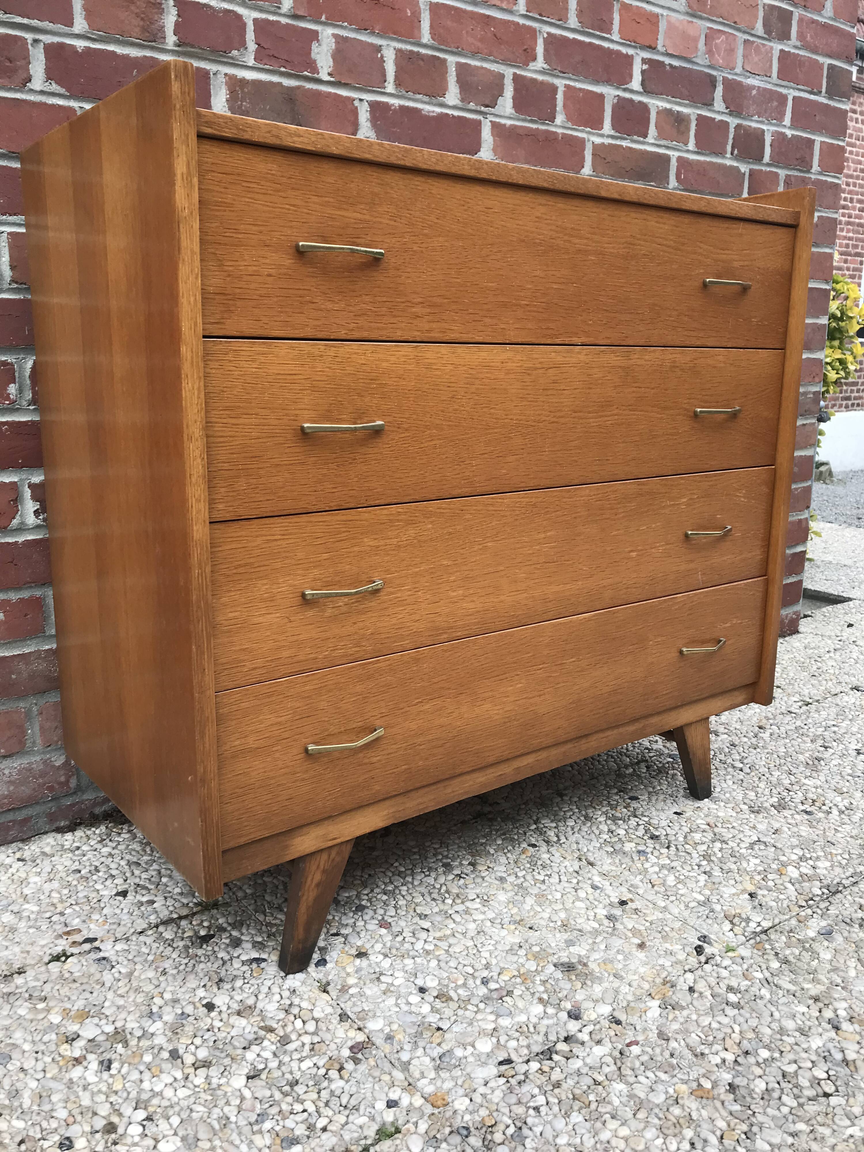 Vintage chest of drawers