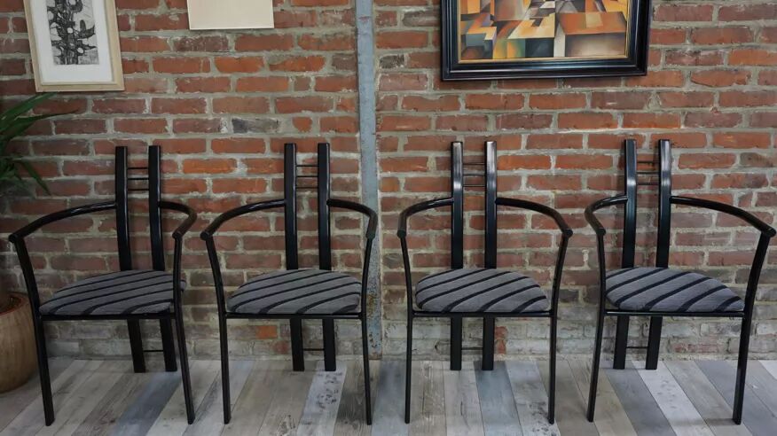 Set of 4 Italian design armchairs from the 80s