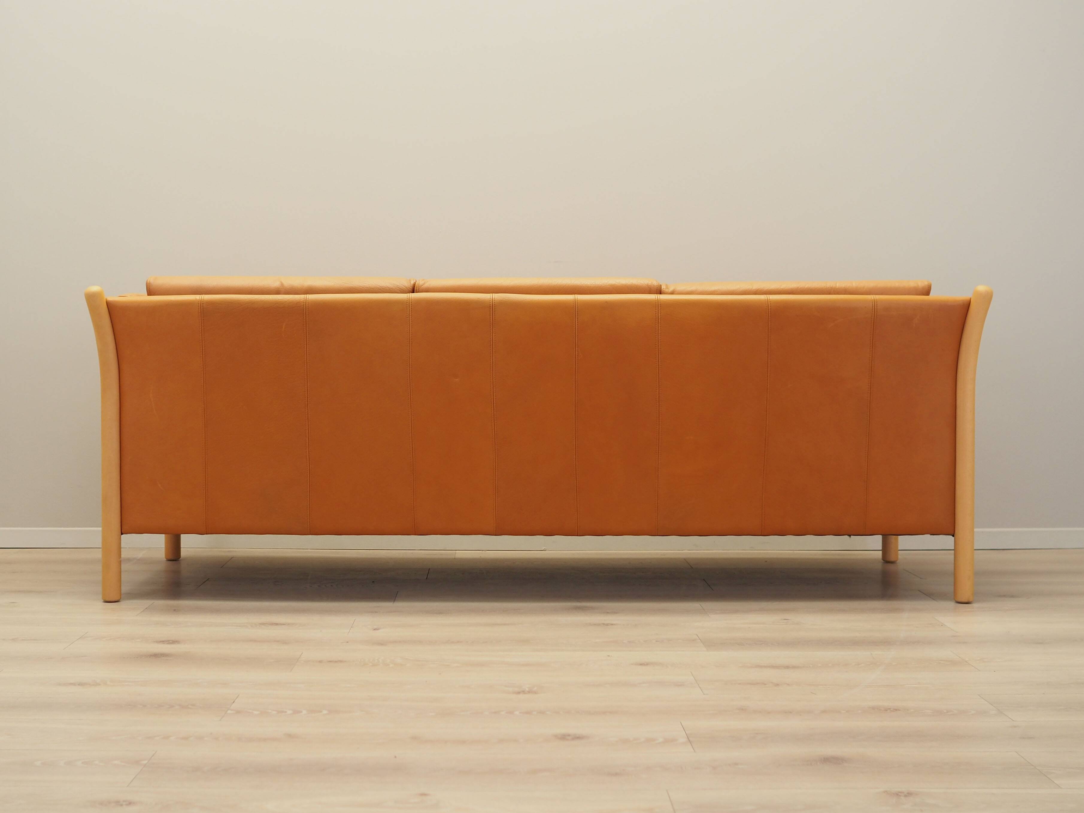 Orange leather sofa, Danish design, 1970s, production: Denmark