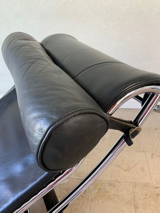 LC4 Cassina - Charlotte Perriand, Le Corbusier, Pierre Jeanneret