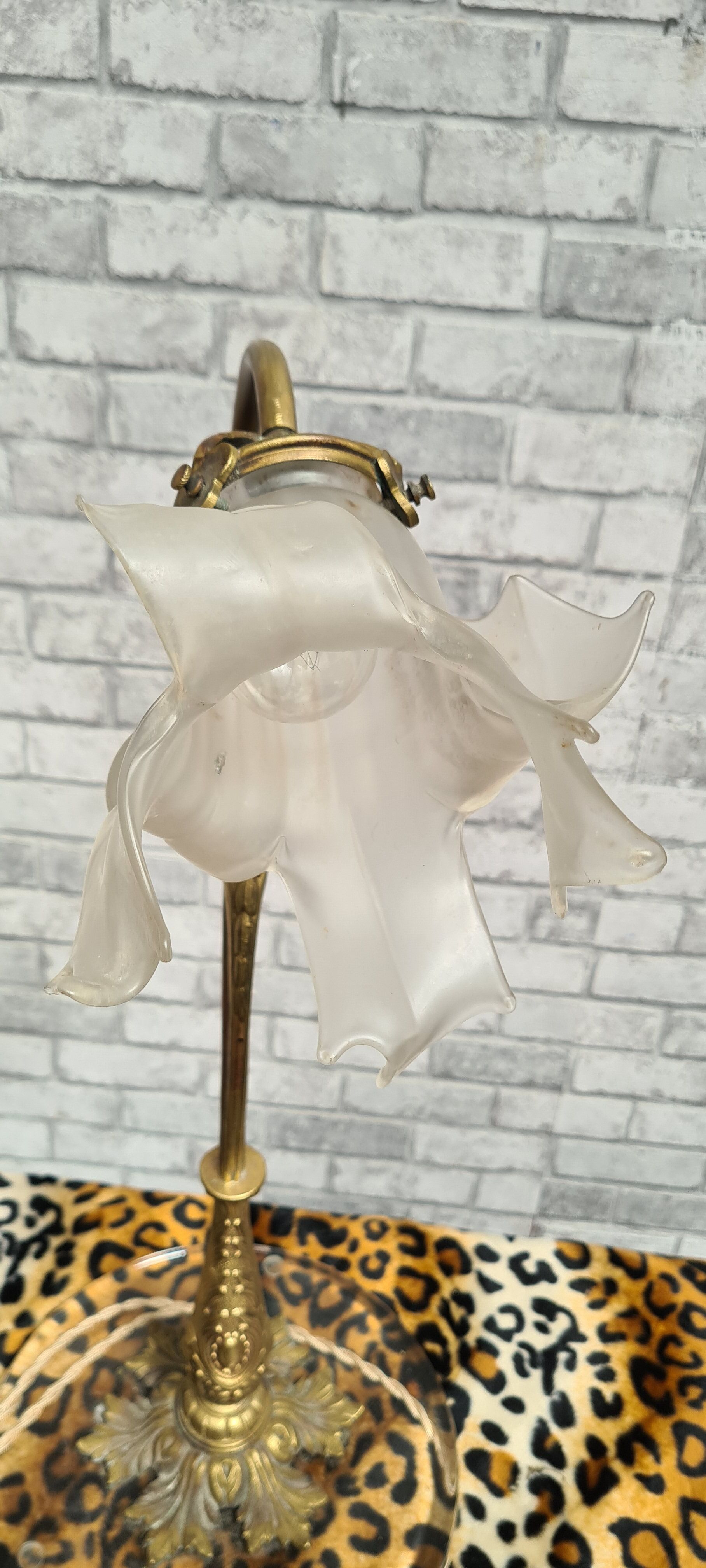 Rock lamp bronze and brass art nouveau tulip free form