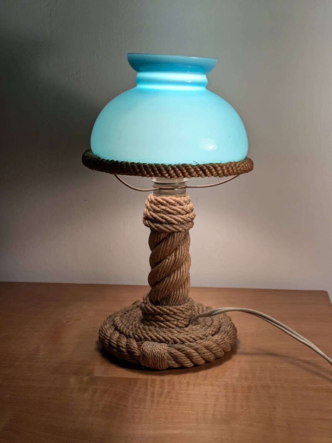 Vintage 1960s rope and opaline desk lamp