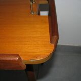 Table d'appoint plateau de service Aase Dreieri Ganddal Norvège  en teck et chêne années 1960