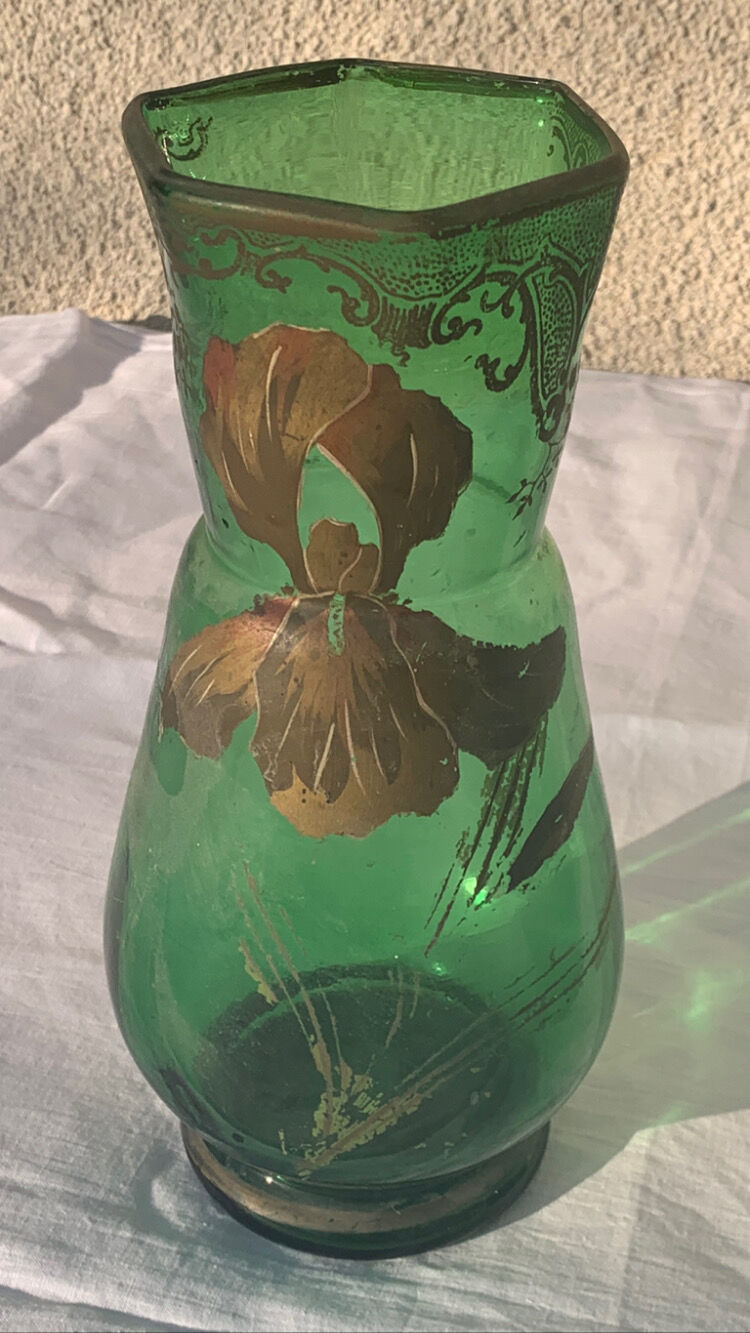 Pair of iris vases gilded transparent glass green and iris hand painted art nouveau, collector