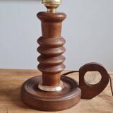 Table lamp in turned wood