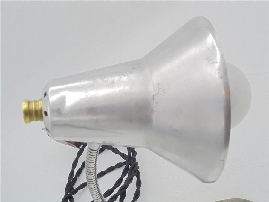 Former little desk lamp