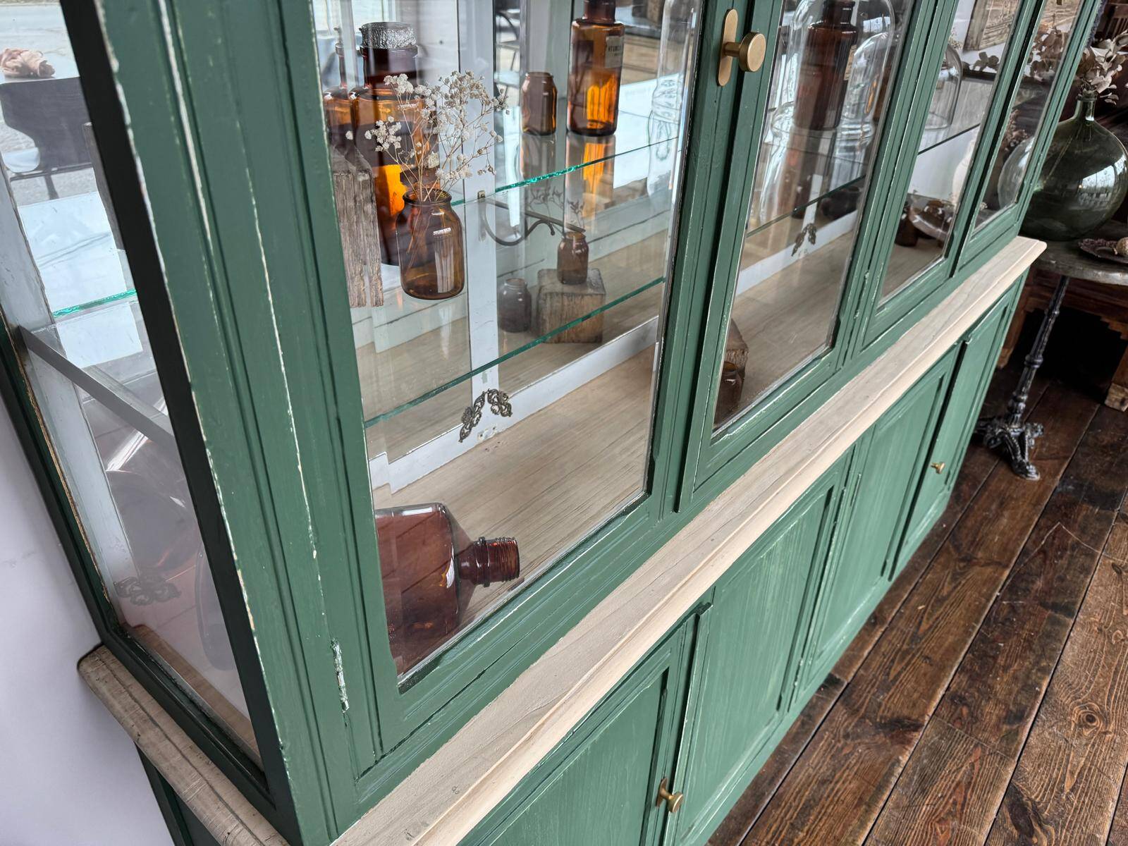 Pharmacy display case
