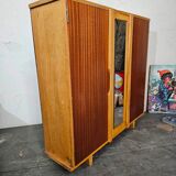 Armoire de poupée vintage
