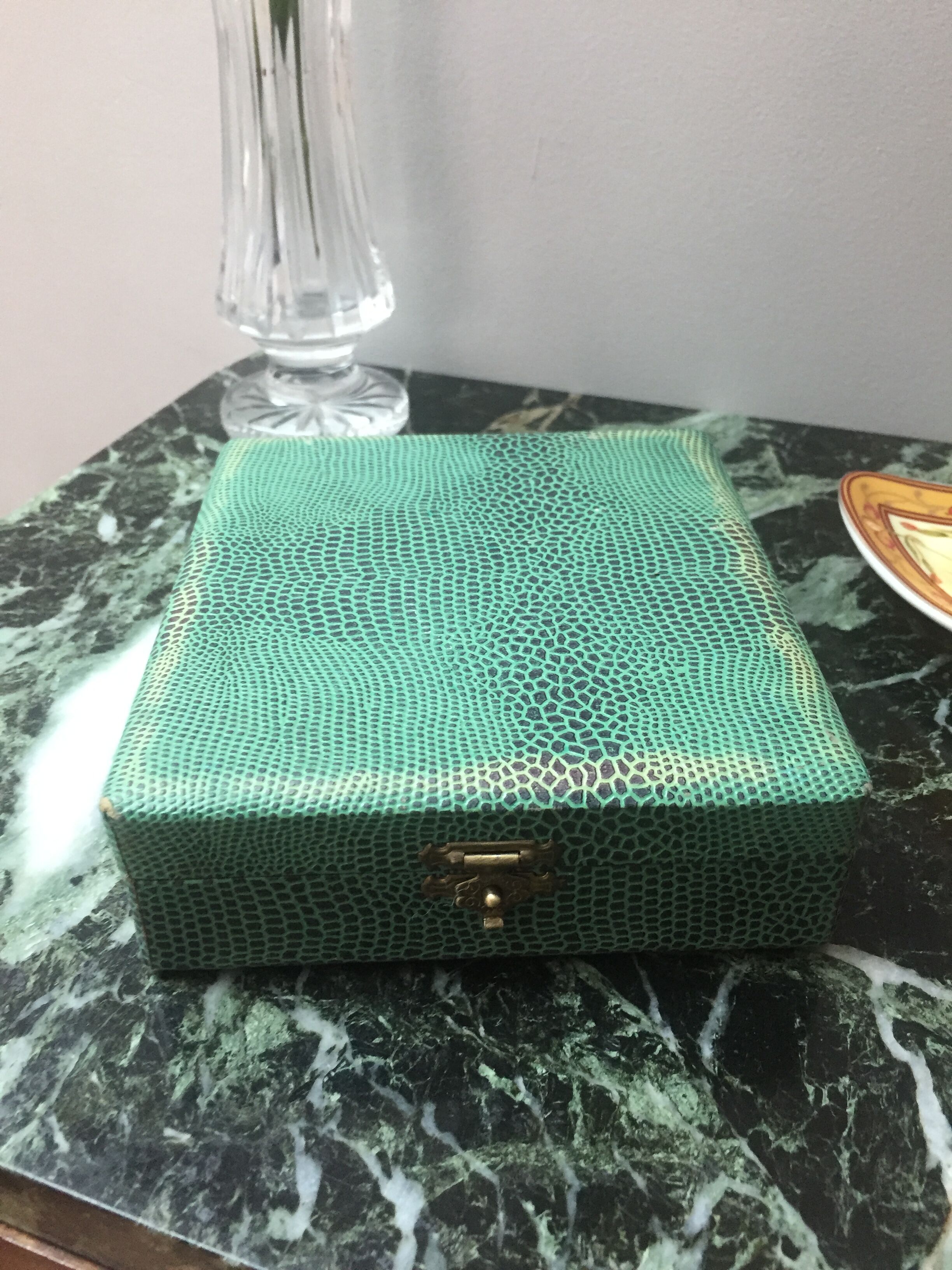 Set de 12 cuillères argentées Ravinet d'enfert -décor coquille - écrin