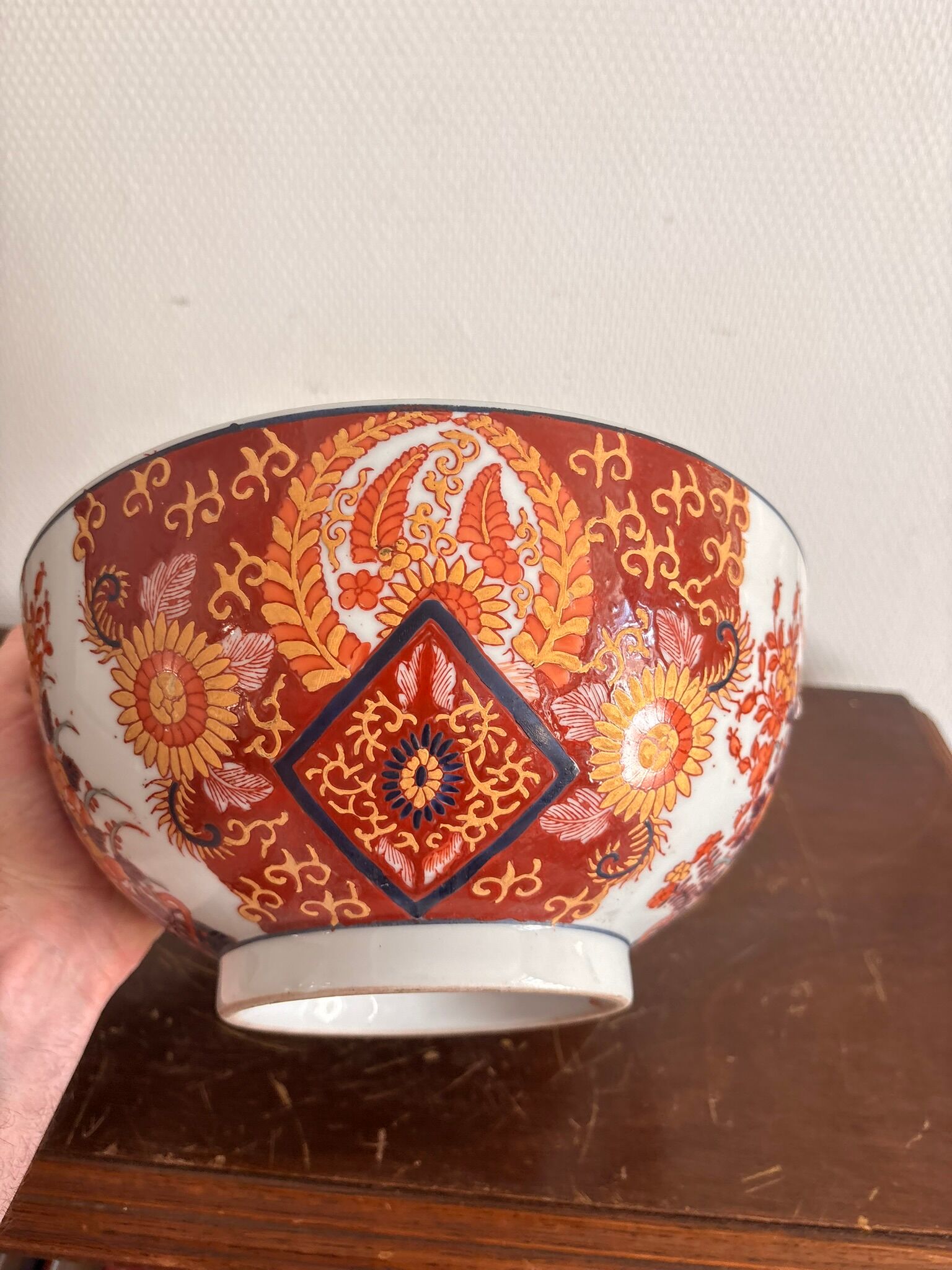 Antique Imari Bowl Plate Japan Meiji Xianfeng Flowers