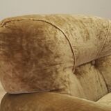 Velour armchair, Italian design, 1970s, production: Italy