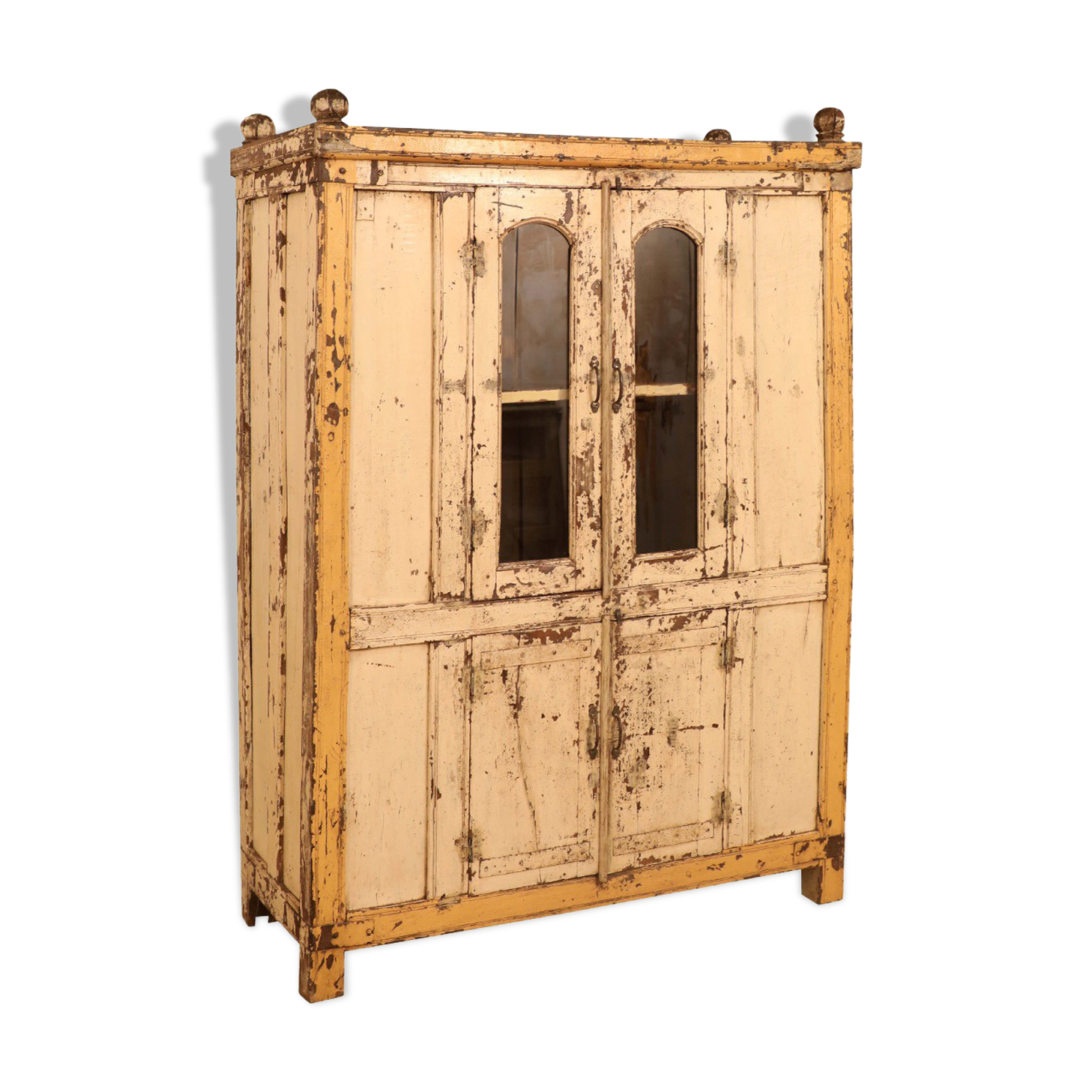 Sideboard in pale yellow lacquered teak