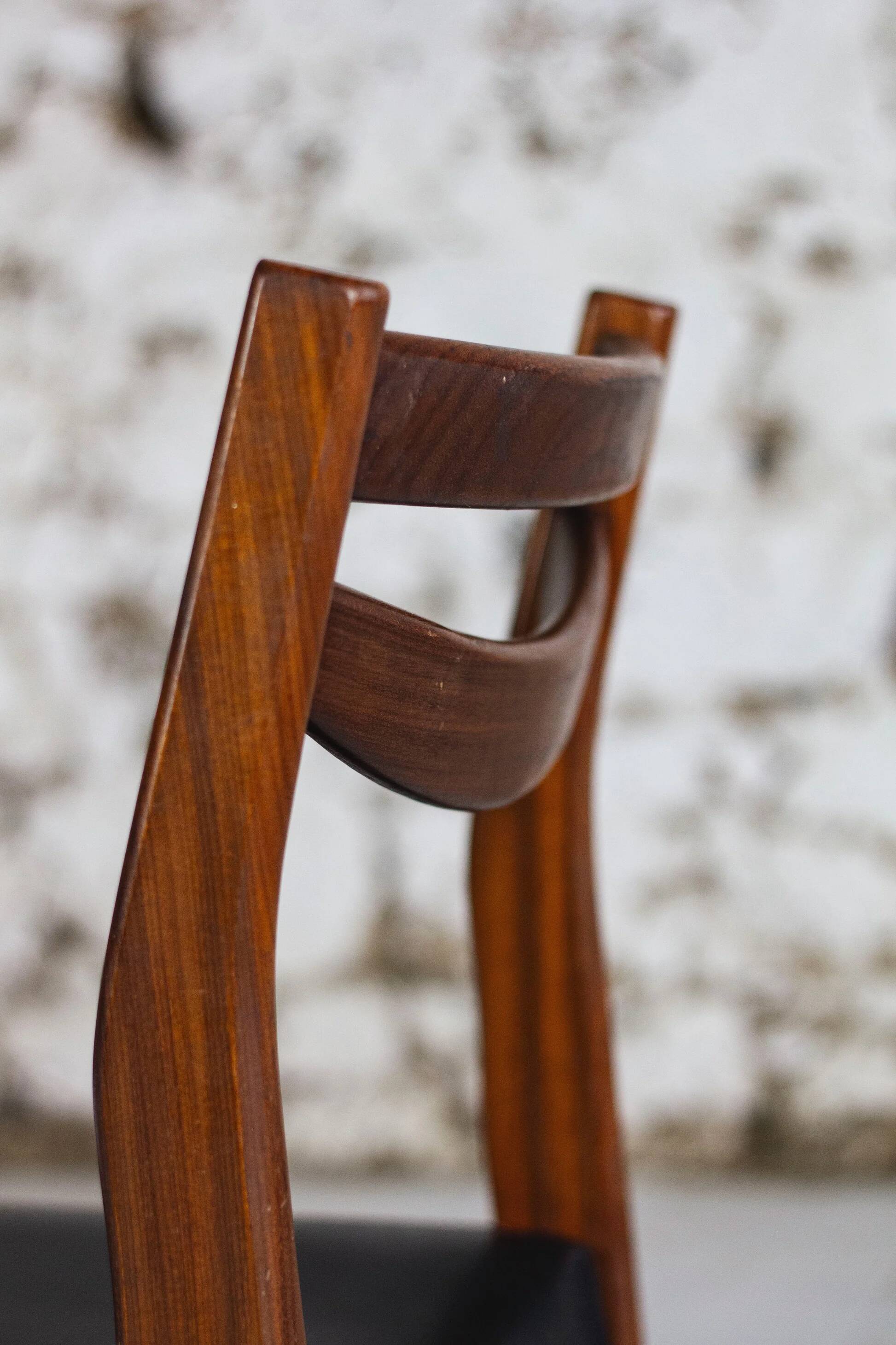 4 vintage Scandinavian chairs in teak and imitation leather, 1960