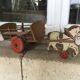 Cheval avec chariot ancien en bois