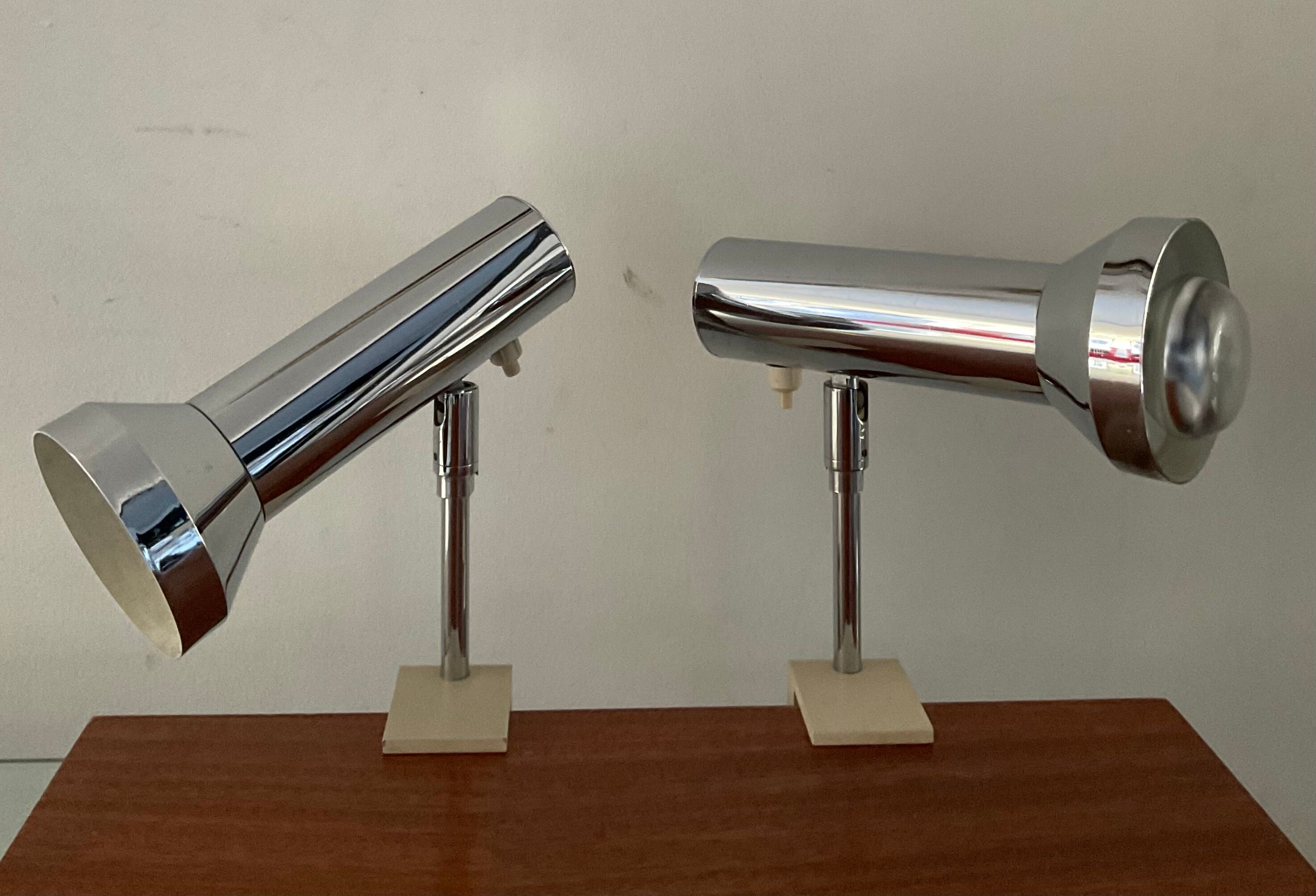 Pair of vintage wall lamps 60-70s