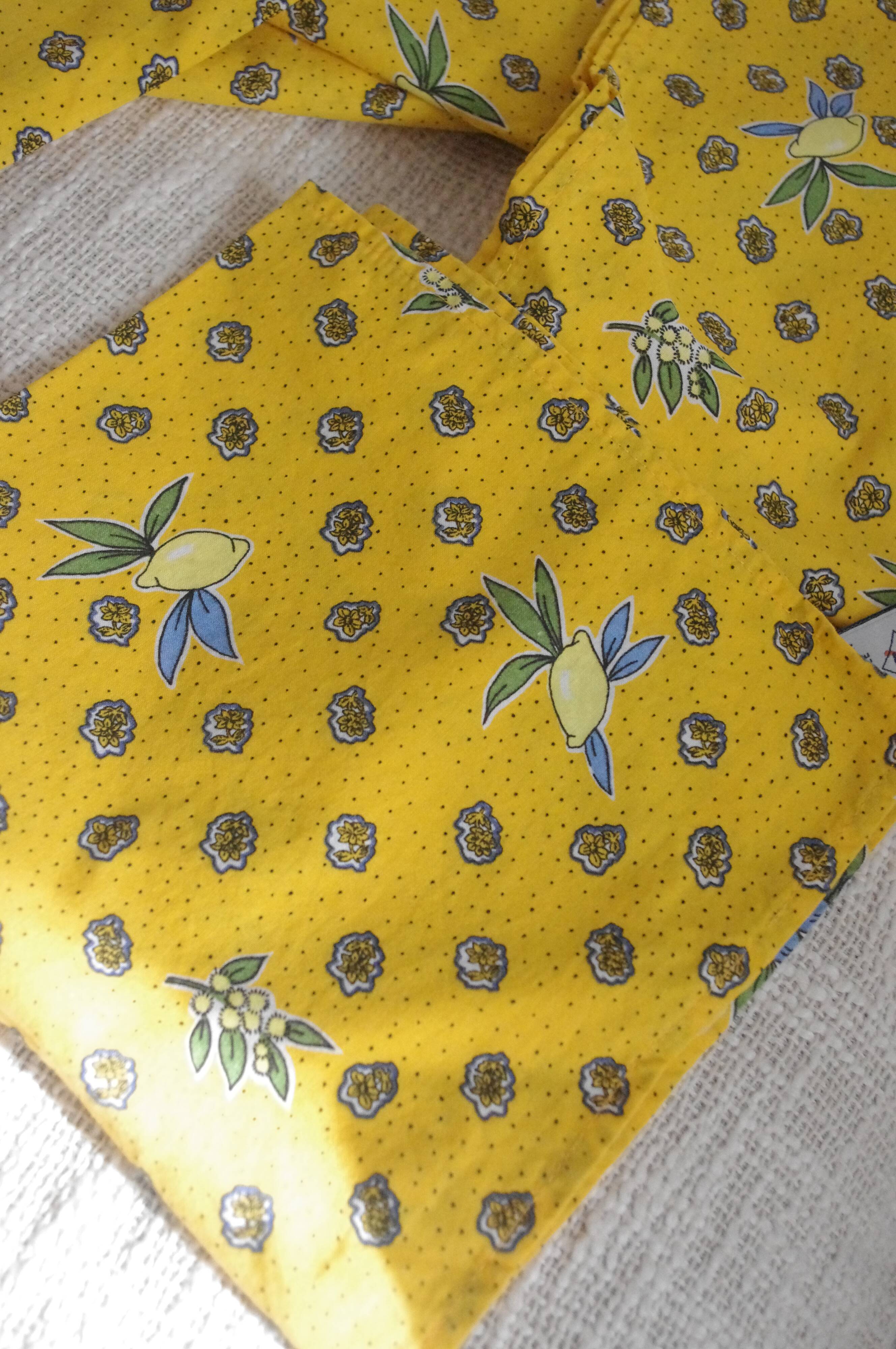 4 vintage french cotton napkins