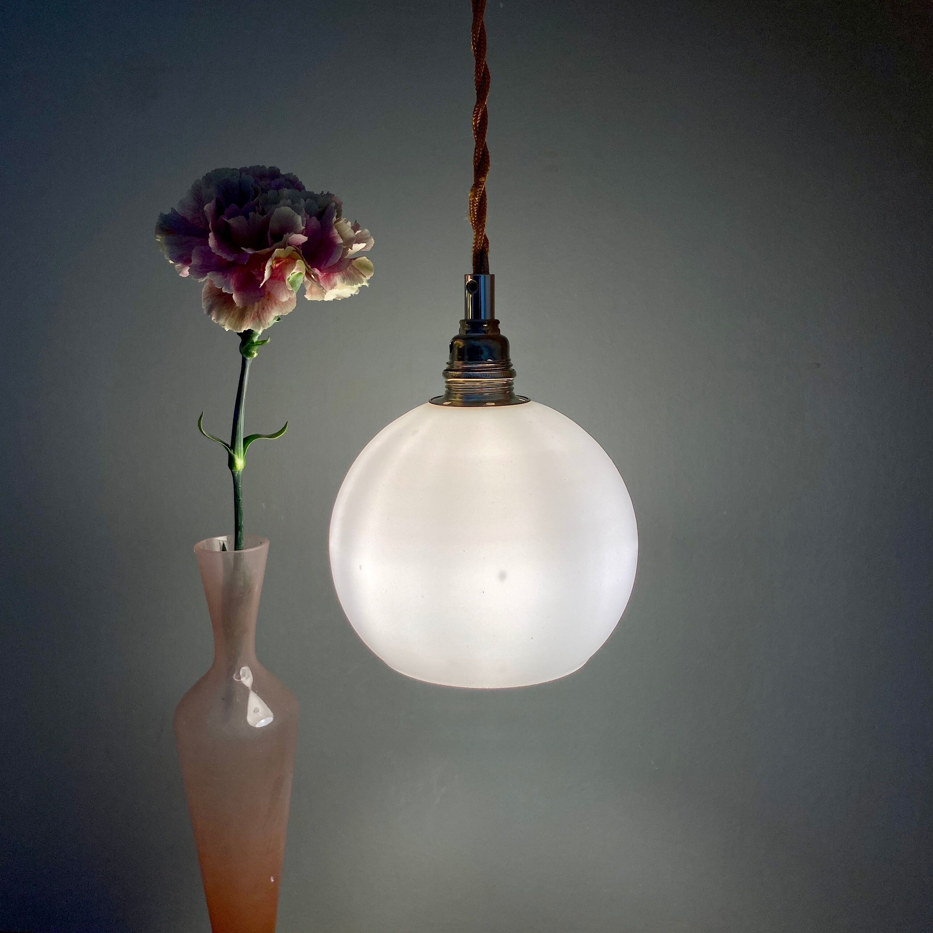 Vintage globe pendant lamp in white opaline