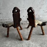 Pair of 1950s Spanish carved solid wood chairs with beige cowhide leather seats