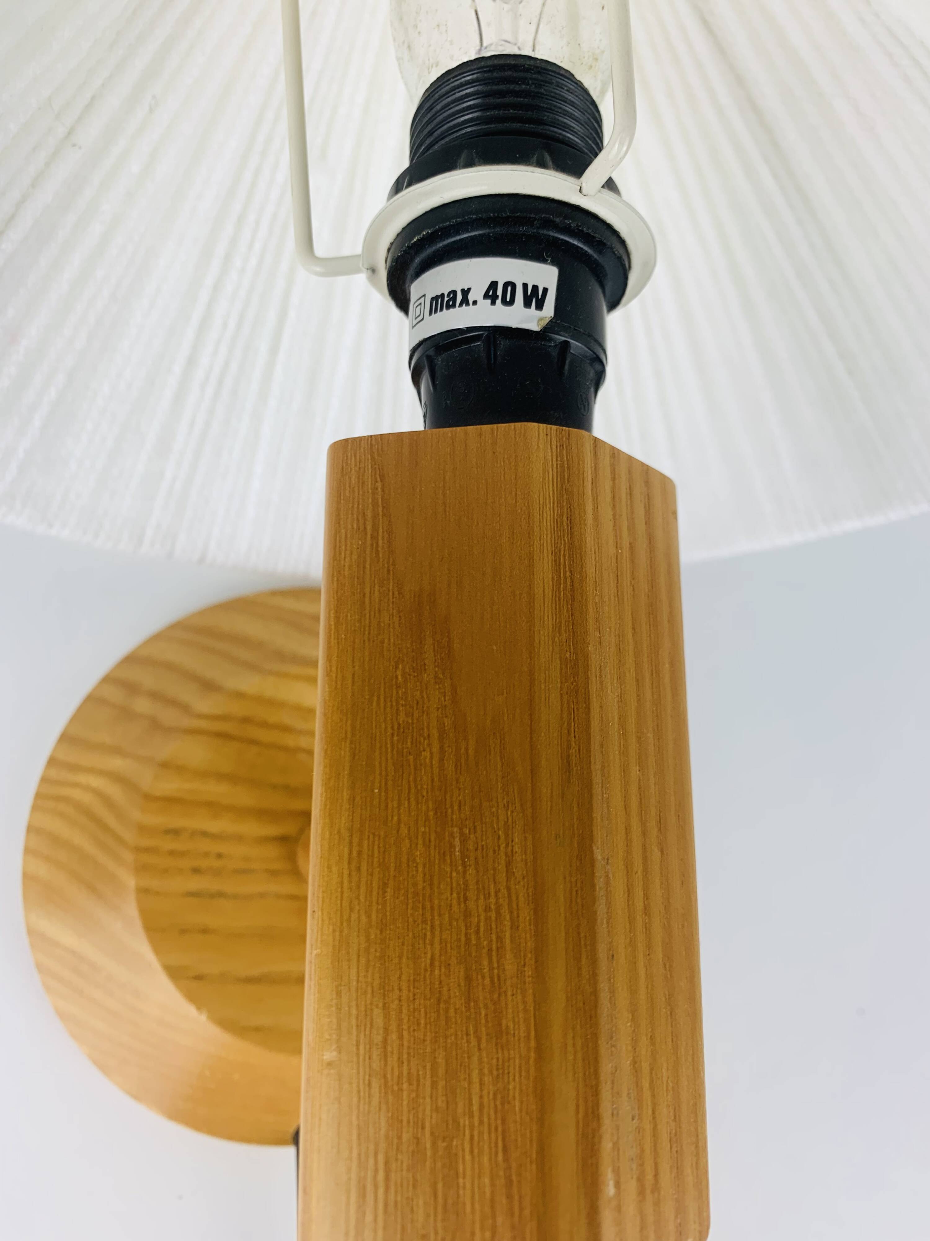 Vintage pine wall lamp and wool lampshade, 1960s