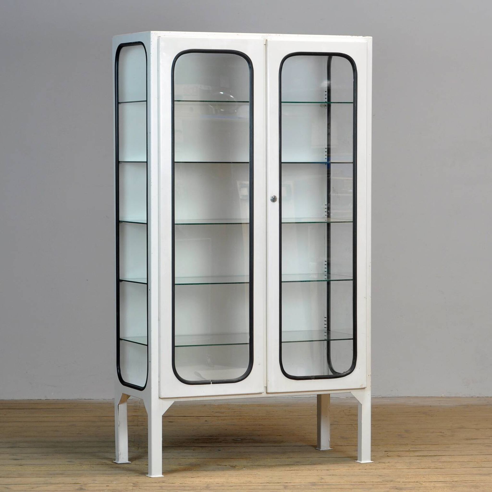 Armoire à pharmacie vintage en fer et verre, années 1970