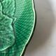 Plat vintage en faïence verte Gien