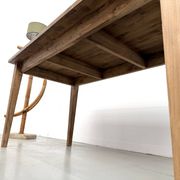 Table de ferme aux pieds fuseaux, L155 cm