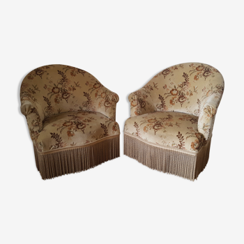 Paire de fauteuils crapaud motif tapisserie