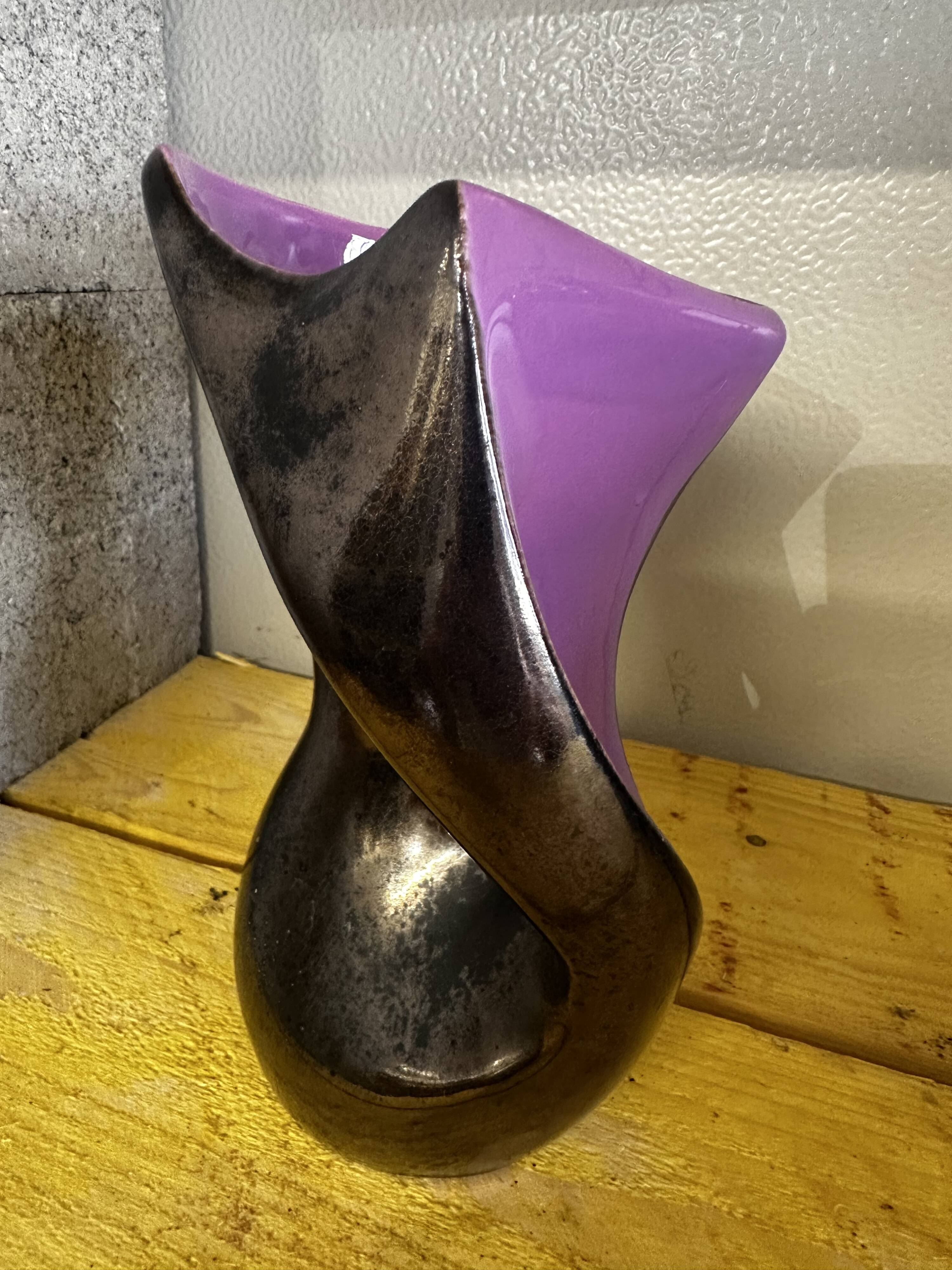 Free-form vase in iridescent black and mauve ceramic, Germany 1960