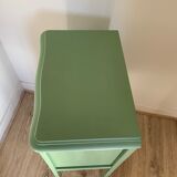Green bedside