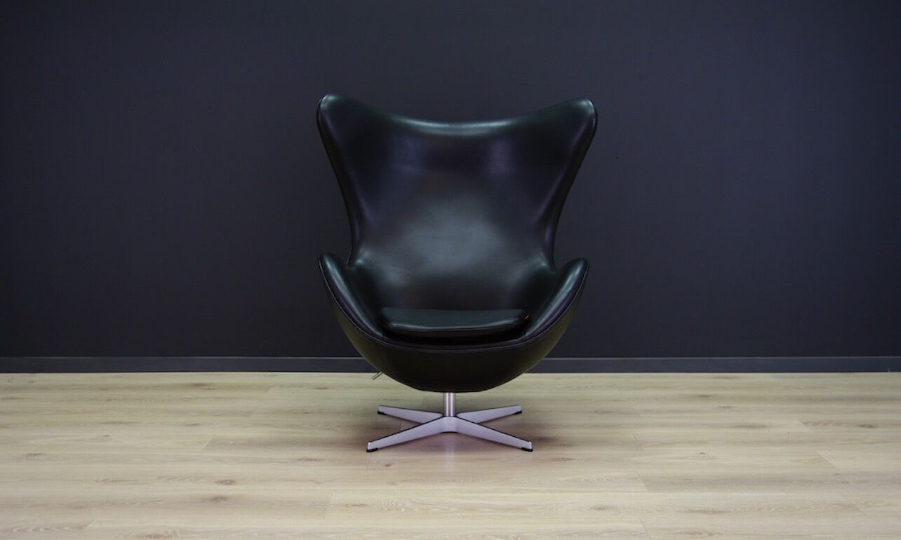 Egg Chair, Danish design, designer: Arne Jacobsen, manufacturer: Fritz Hans