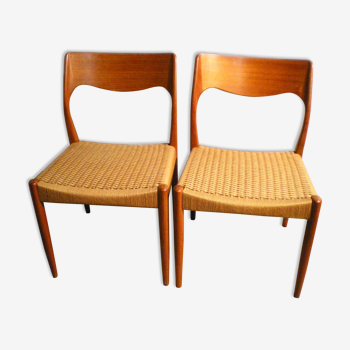 Paire de chaises de Niels Otto Moller des années 60