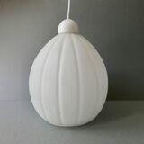 Suspension in white opaline