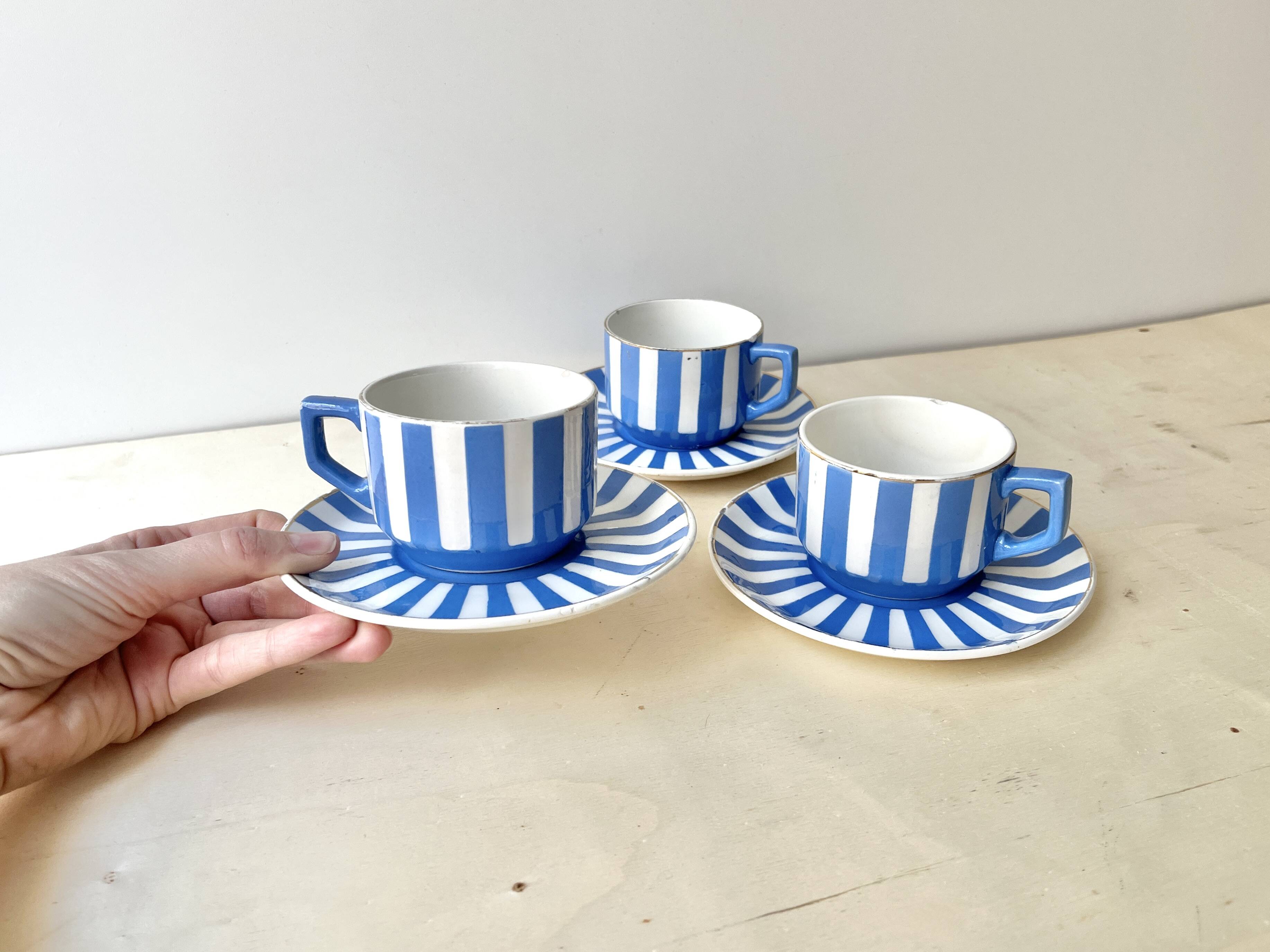 Set of 3 FOX TROTT coffee cups from Sarreguemines, 1930s, Art Deco service.