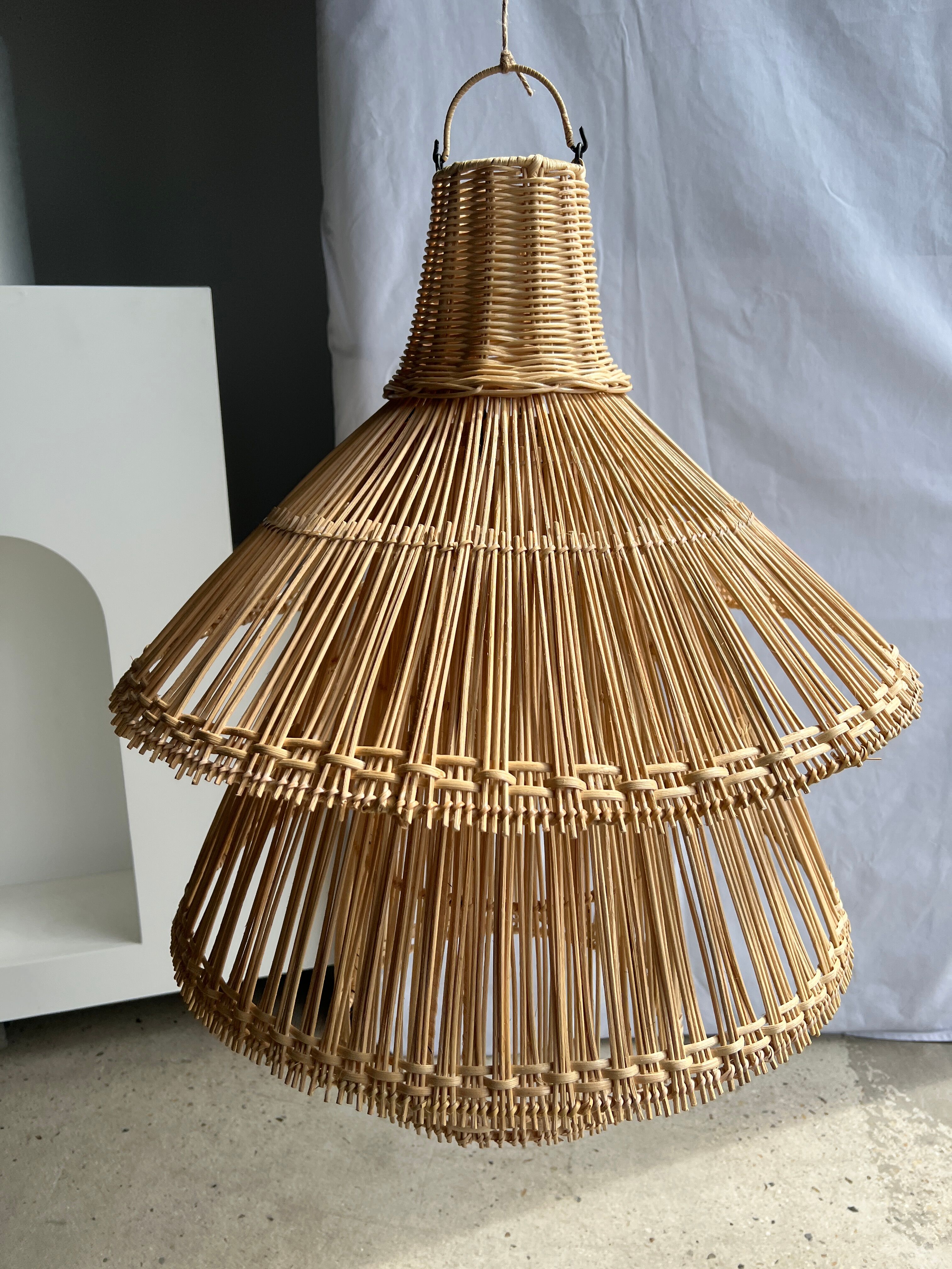 Rattan pendant lamp or light in the shape of an Asian lantern