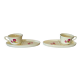 Head to head with retro flower decoration
