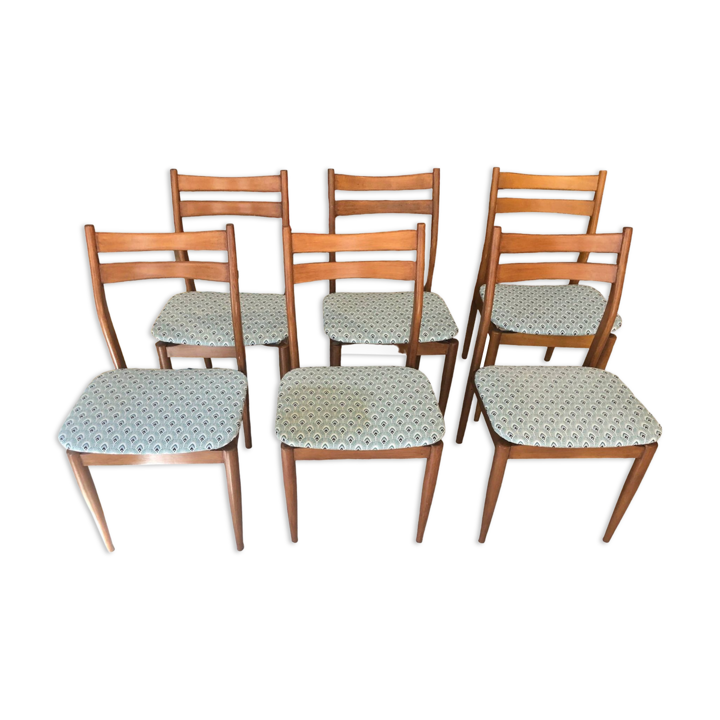 6 Scandinavian chairs