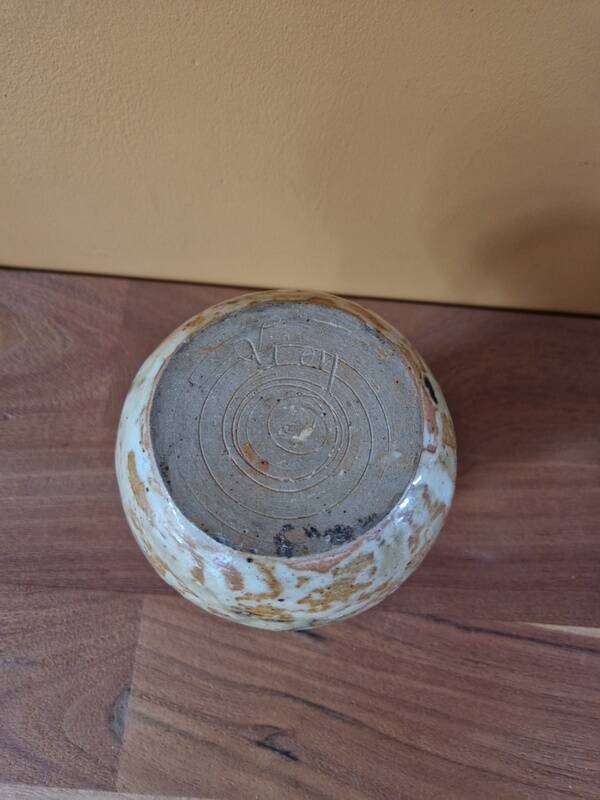 Eugène Lion (1867-1945), artiste à Saint Amand en Puisaye - Vase en grès