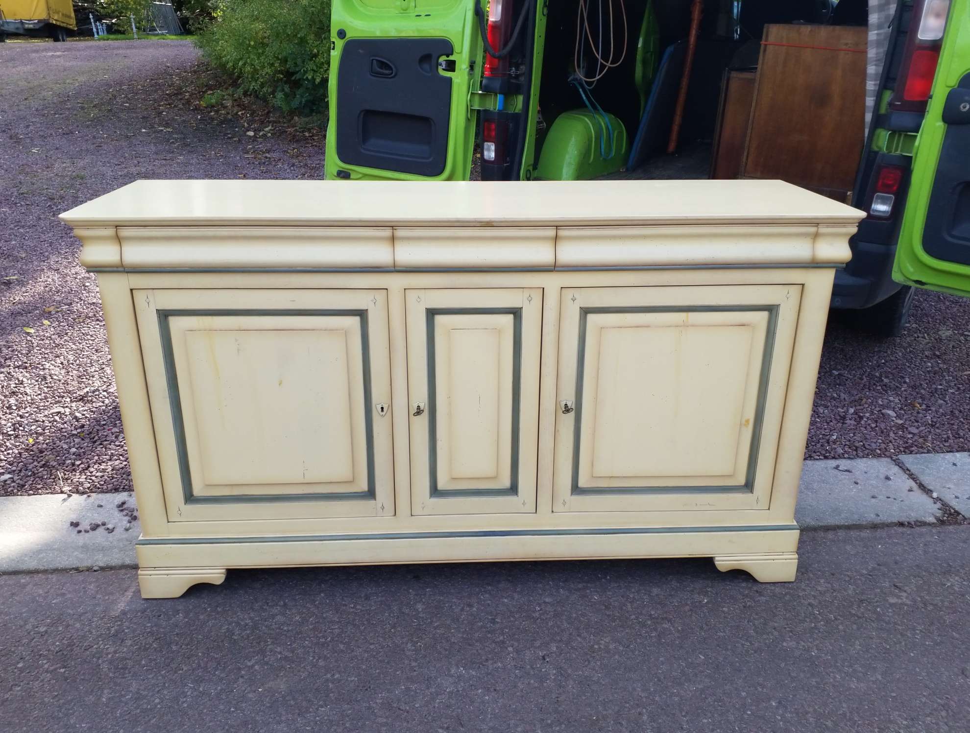 Makeover furniture