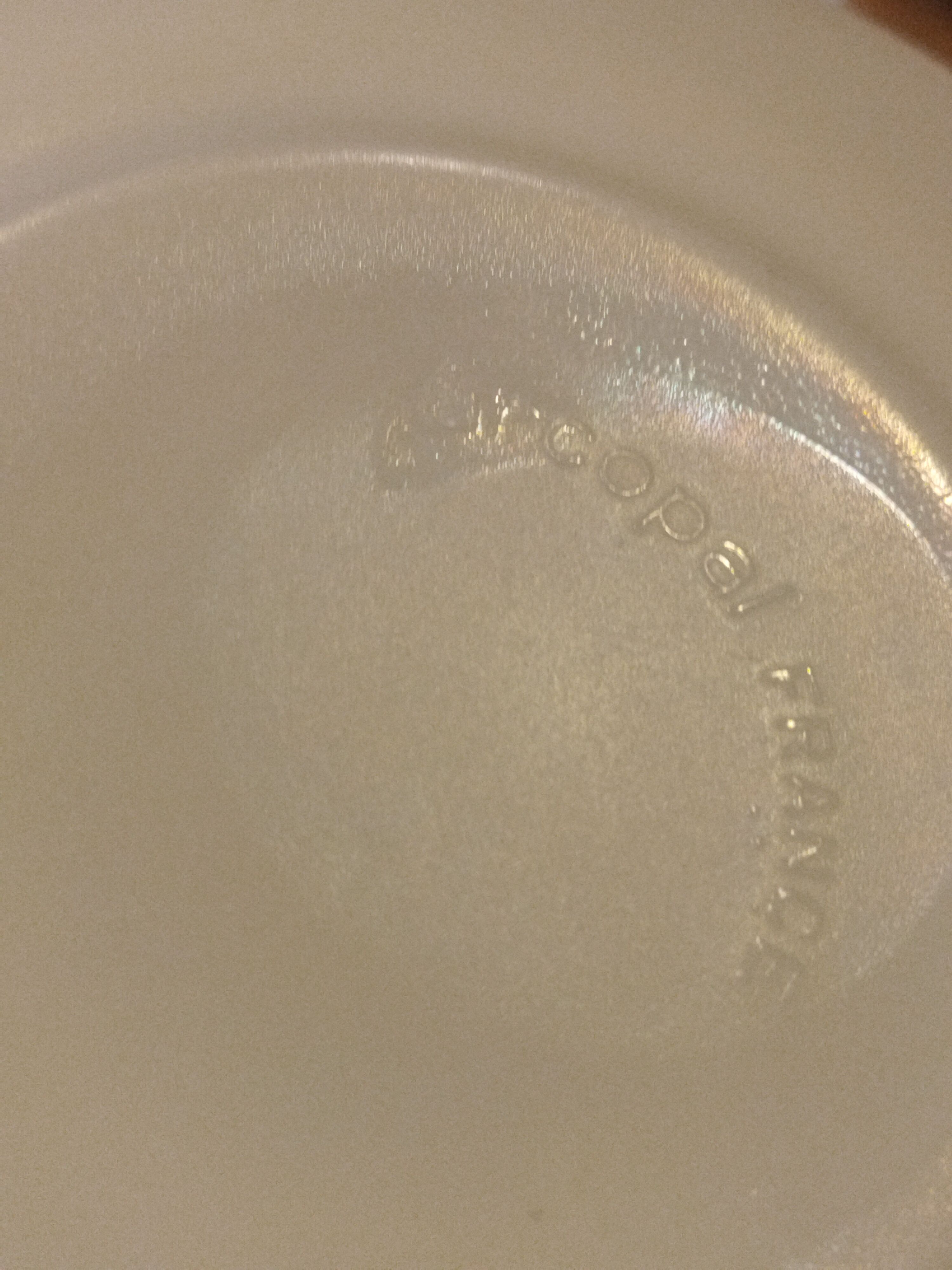 Six Scania Arcopal coffee cups