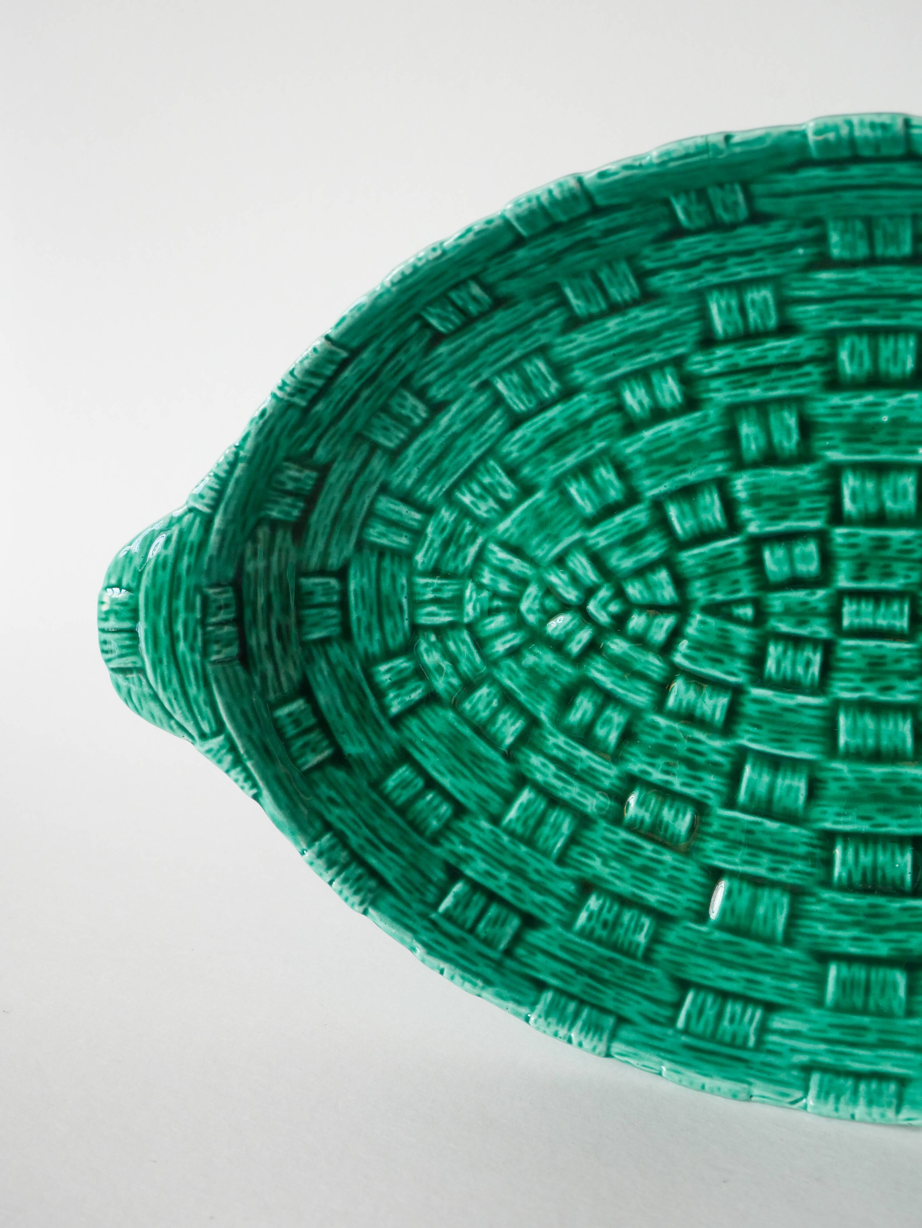 Large slip dish, green woven bamboo model, 1970