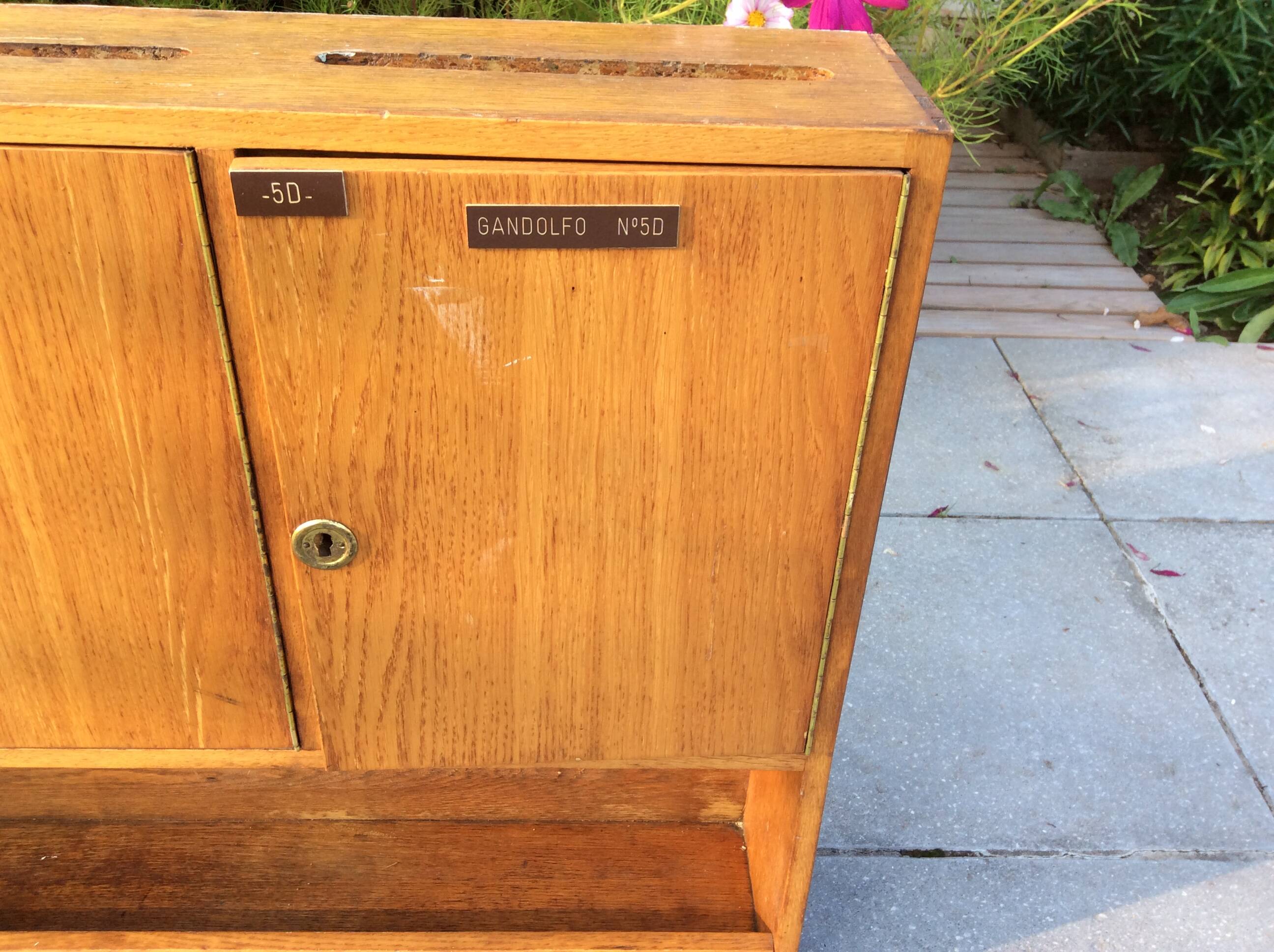 Letter box