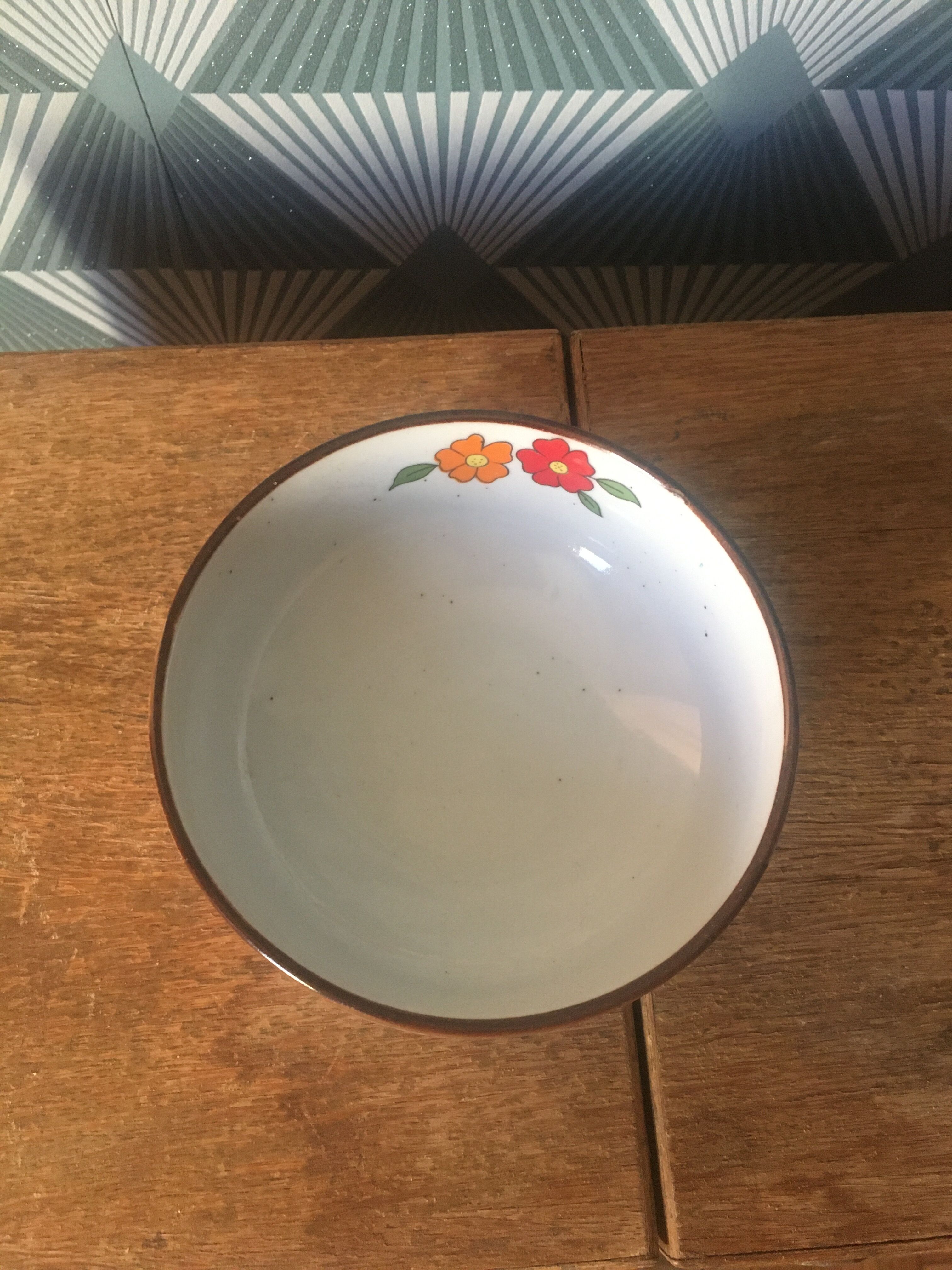 Decorative bowl