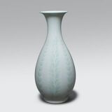 Japanese porcelain vase