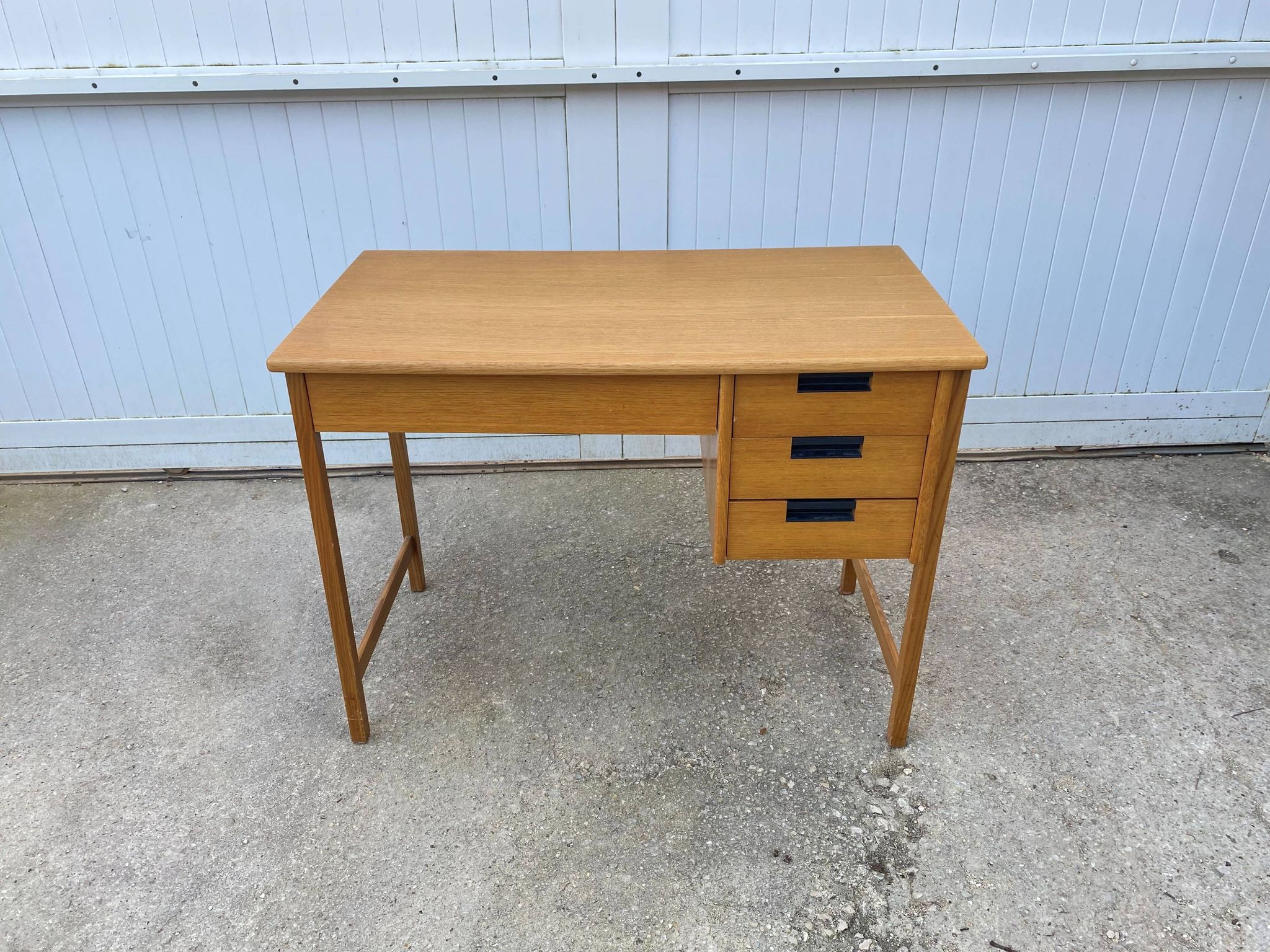 Scandinavian desk in light teak wood with 3 + 1 drawers, vintage from the 60s