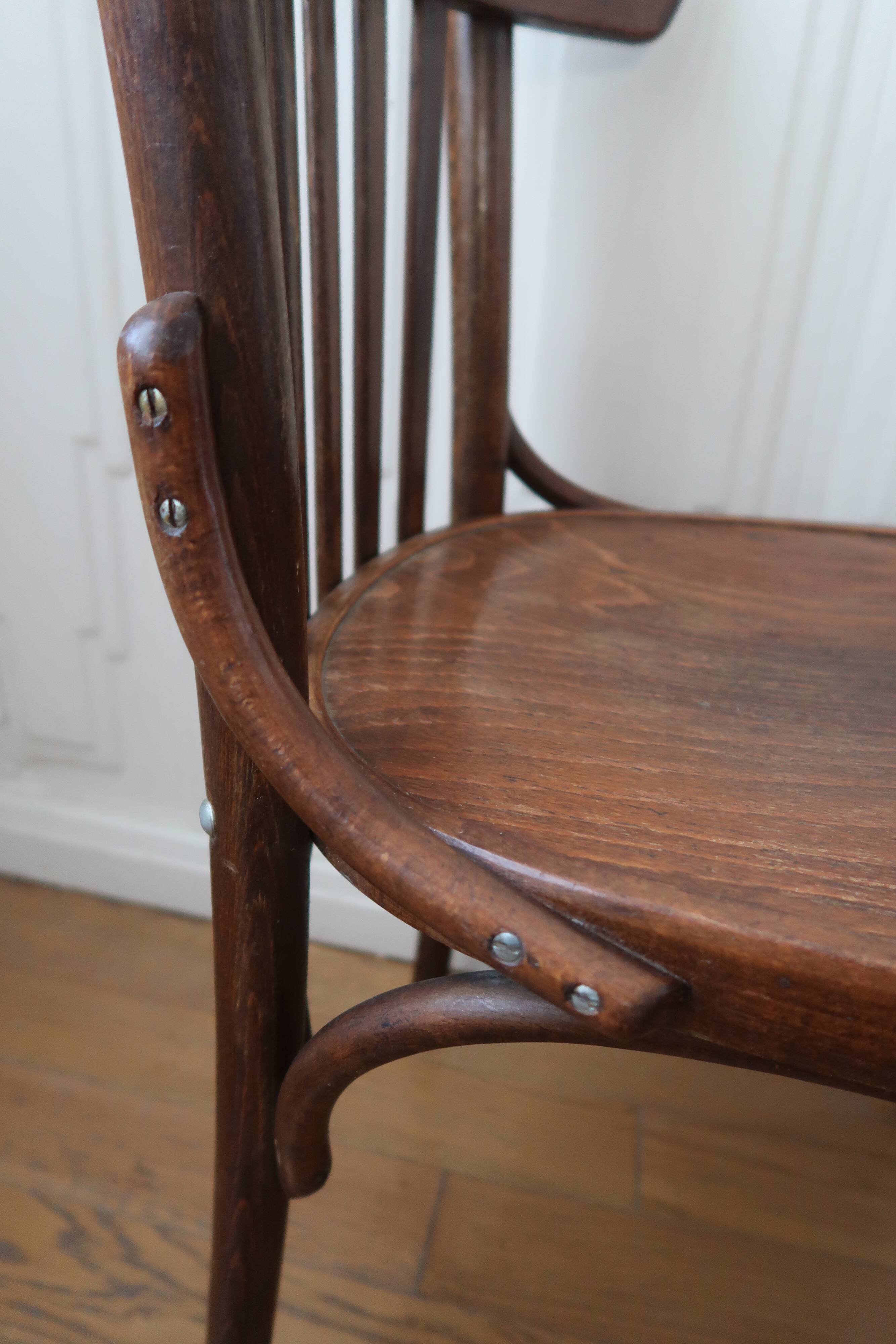 Paire de chaises bistrot couleur ébène