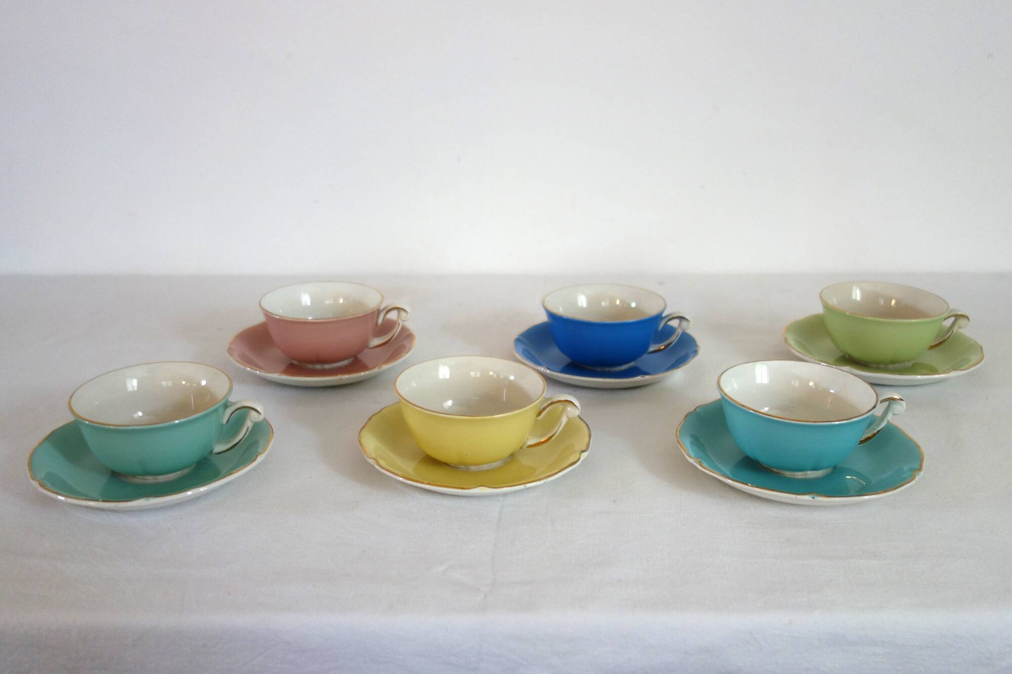 Set of 6 Saint Amand coffee cups, Trianon model, 1950s
